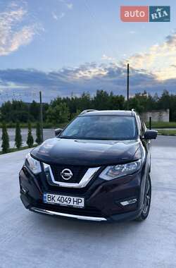 Внедорожник / Кроссовер Nissan X-Trail 2021 в Славуте