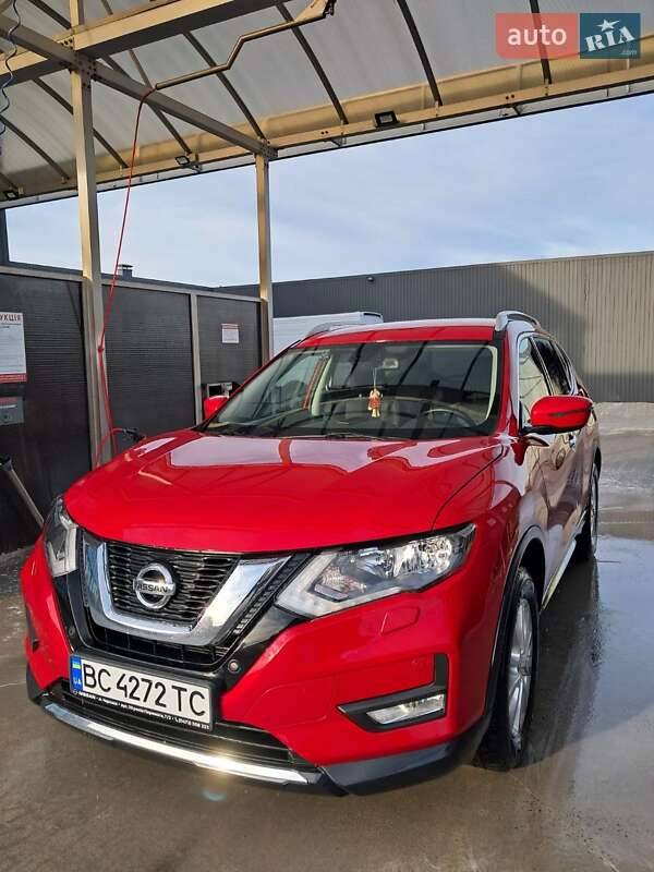 Внедорожник / Кроссовер Nissan X-Trail 2018 в Львове