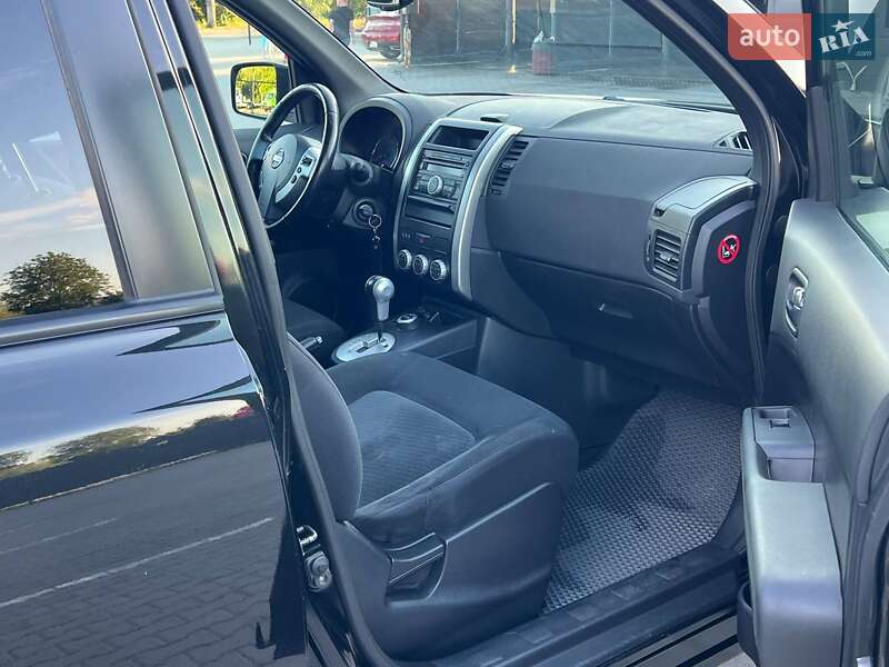 Позашляховик / Кросовер Nissan X-Trail 2011 в Хмельницькому