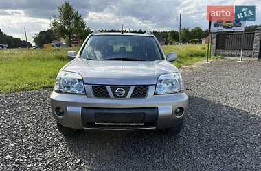 Позашляховик / Кросовер Nissan X-Trail 2005 в Луцьку