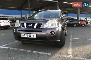 Позашляховик / Кросовер Nissan X-Trail 2008 в 