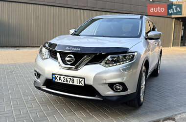 Позашляховик / Кросовер Nissan X-Trail 2016 в 
