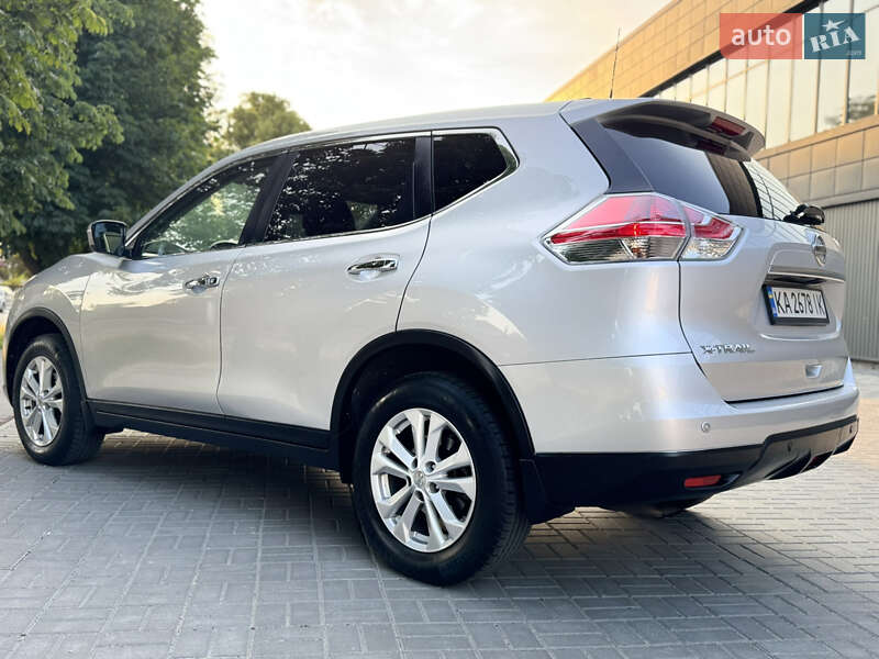 Позашляховик / Кросовер Nissan X-Trail 2016 в Кропивницькому
