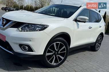 Позашляховик / Кросовер Nissan X-Trail 2017 в Надвірній