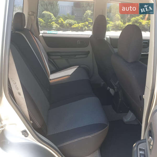 Позашляховик / Кросовер Nissan X-Trail 2005 в Києві