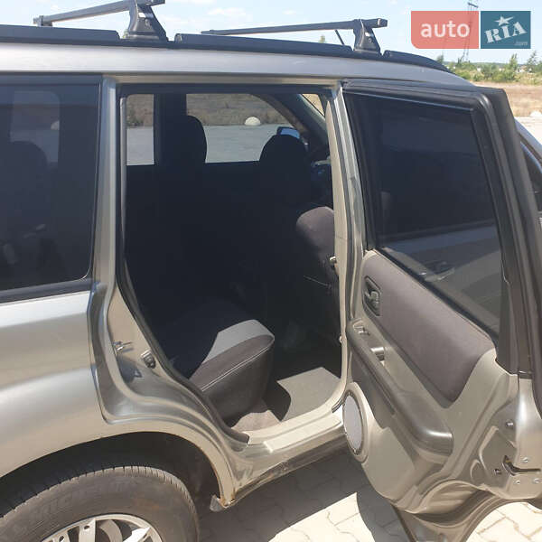 Позашляховик / Кросовер Nissan X-Trail 2005 в Києві