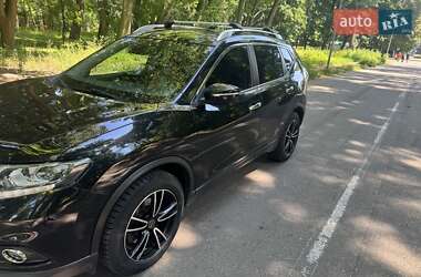 Внедорожник / Кроссовер Nissan X-Trail 2017 в 
