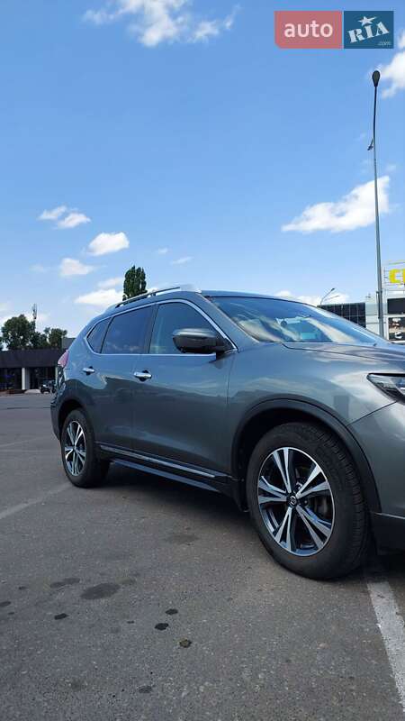 Внедорожник / Кроссовер Nissan X-Trail 2018 в Одессе