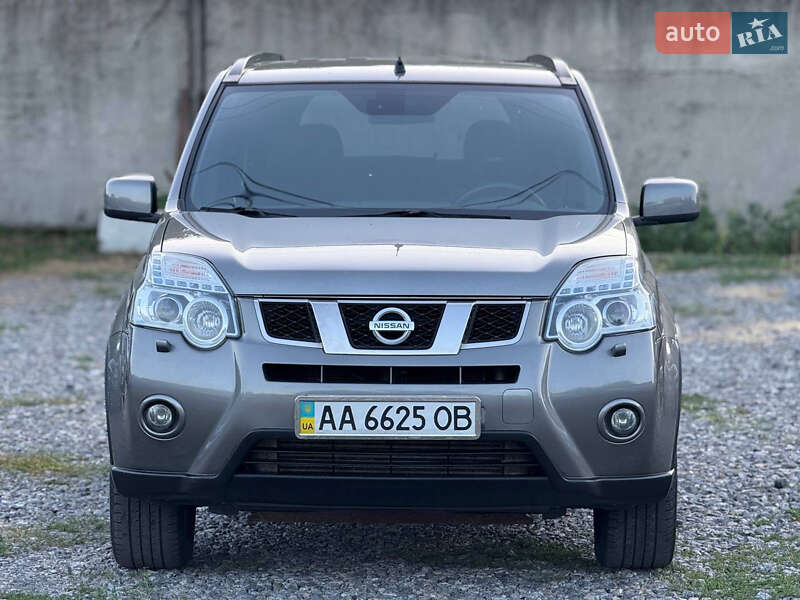 Внедорожник / Кроссовер Nissan X-Trail 2013 в Виннице
