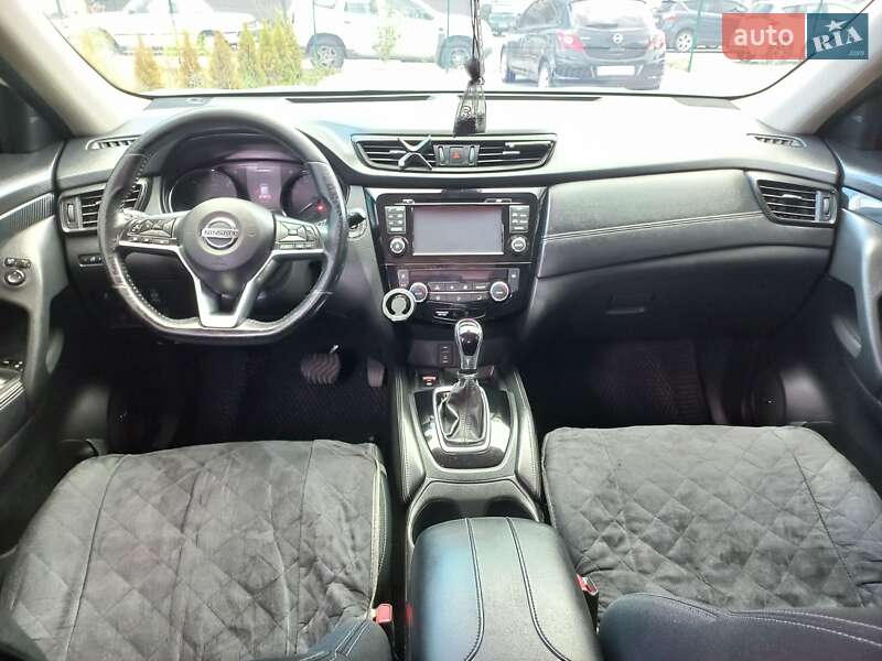 Внедорожник / Кроссовер Nissan X-Trail 2018 в Львове