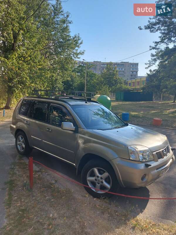 Nissan X-Trail 2003