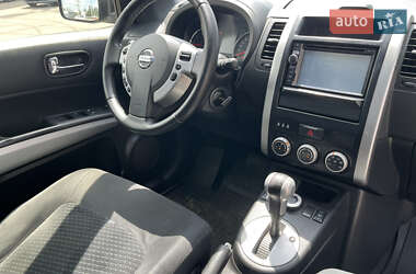 Внедорожник / Кроссовер Nissan X-Trail 2012 в 