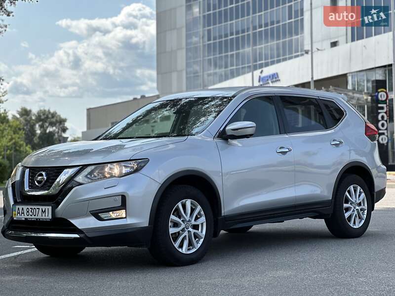Внедорожник / Кроссовер Nissan X-Trail 2018 в Киеве