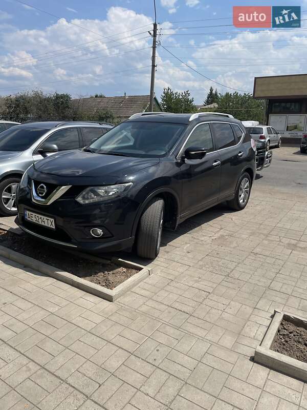 Nissan X-Trail 2016
