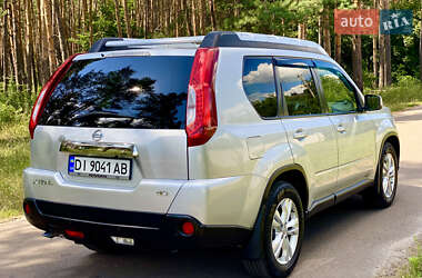 Внедорожник / Кроссовер Nissan X-Trail 2014 в 