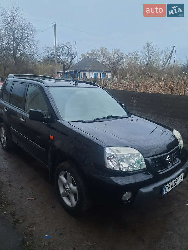 Nissan X-Trail 2003