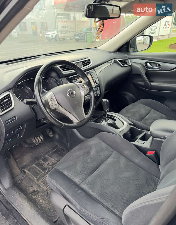 Внедорожник / Кроссовер Nissan X-Trail 2017 в Запорожье