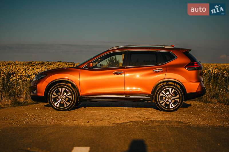 Позашляховик / Кросовер Nissan X-Trail 2018 в Києві