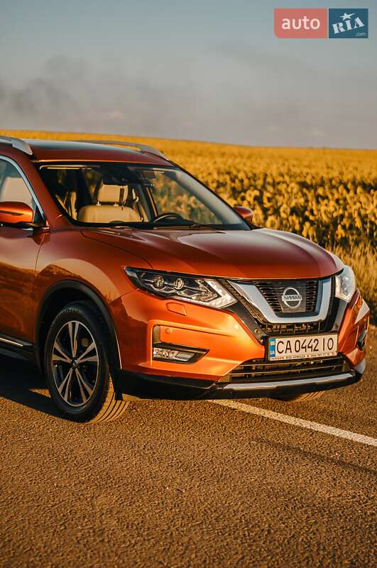 Позашляховик / Кросовер Nissan X-Trail 2018 в Києві