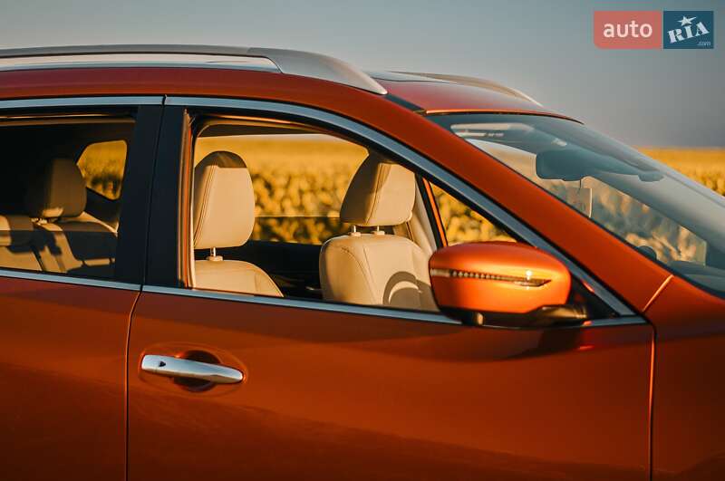 Позашляховик / Кросовер Nissan X-Trail 2018 в Києві