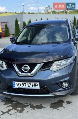 Позашляховик / Кросовер Nissan X-Trail 2016 в Івано-Франківську