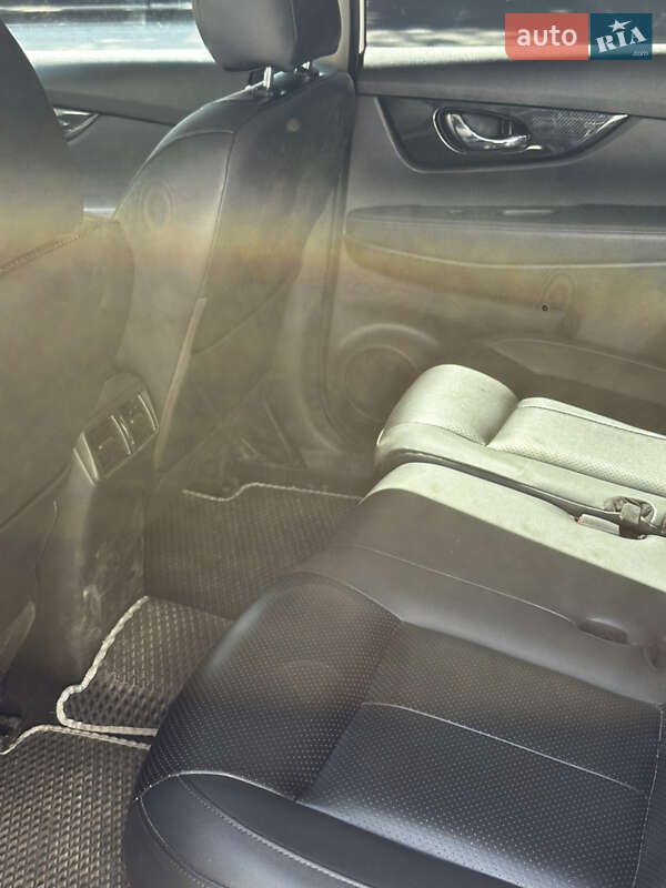 Внедорожник / Кроссовер Nissan X-Trail 2017 в Киеве