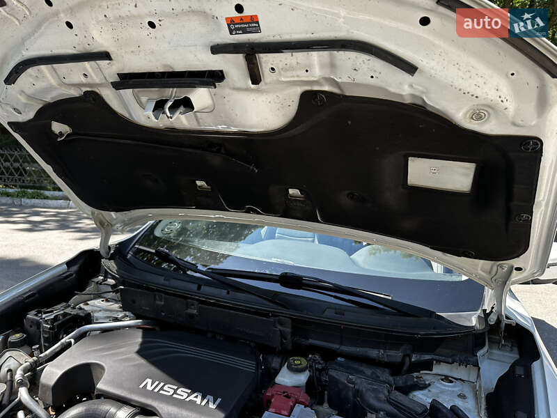 Внедорожник / Кроссовер Nissan X-Trail 2017 в Киеве