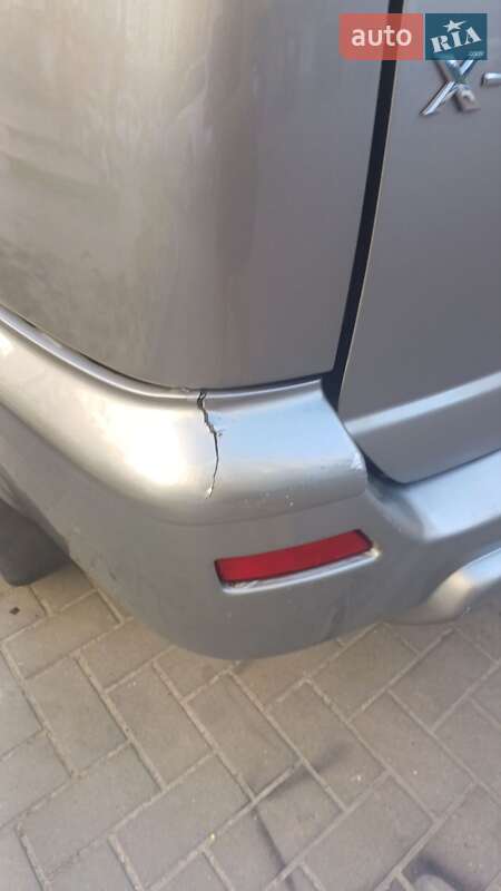 Позашляховик / Кросовер Nissan X-Trail 2003 в Львові фото 3 Позашляховик / Кросовер Nissan X-Trail 2003 в Львові