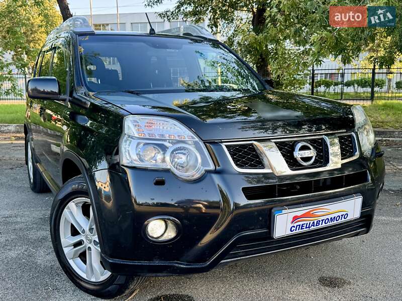 Внедорожник / Кроссовер Nissan X-Trail 2013 в Киеве
