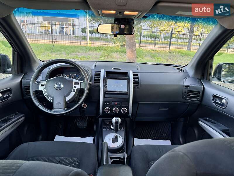 Внедорожник / Кроссовер Nissan X-Trail 2013 в Киеве