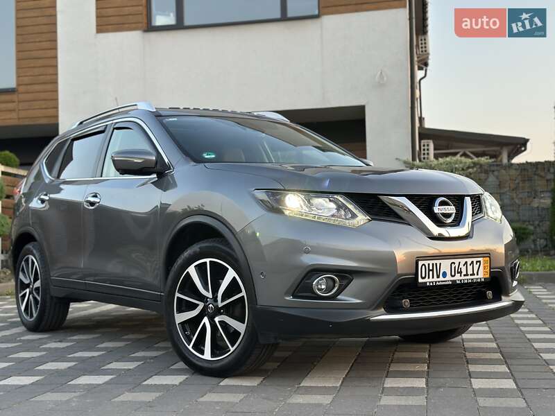 Nissan X-Trail 2015