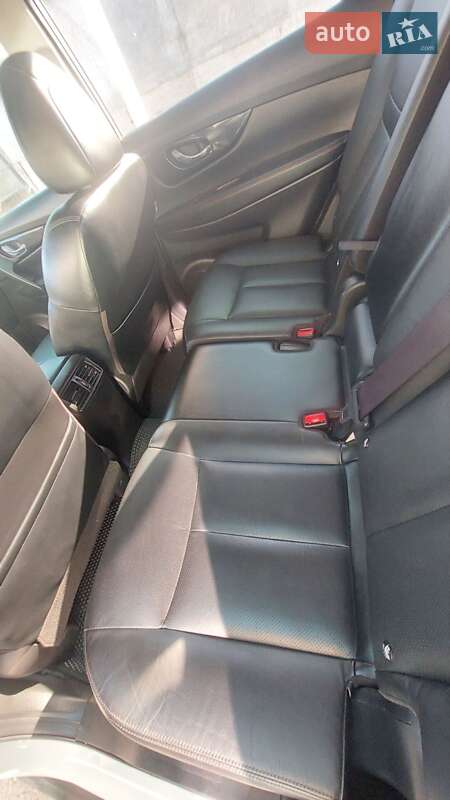 Внедорожник / Кроссовер Nissan X-Trail 2018 в Павлограде