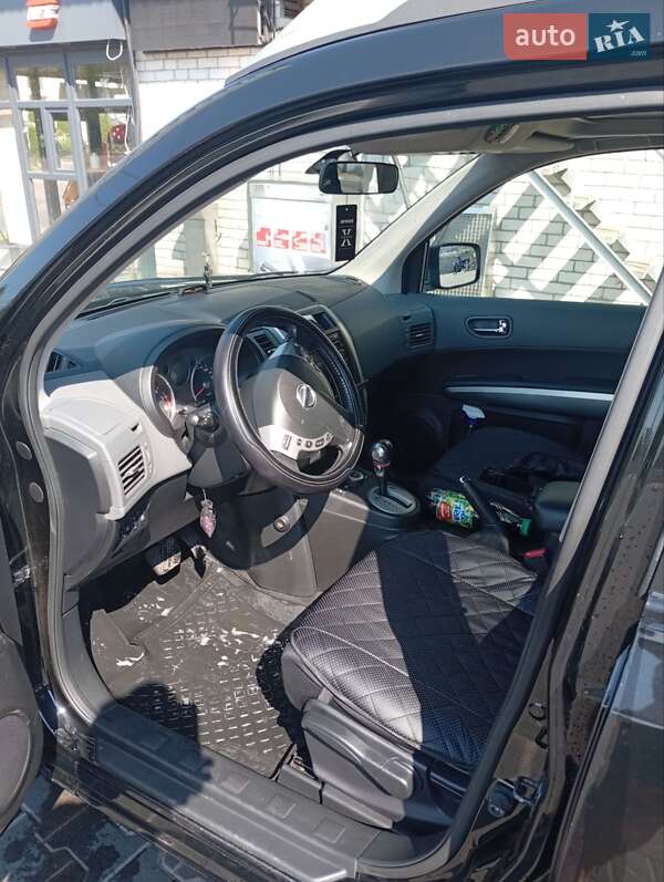 Позашляховик / Кросовер Nissan X-Trail 2008 в Житомирі