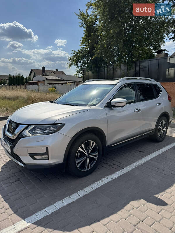 Позашляховик / Кросовер Nissan X-Trail 2020 в Хмельницькому