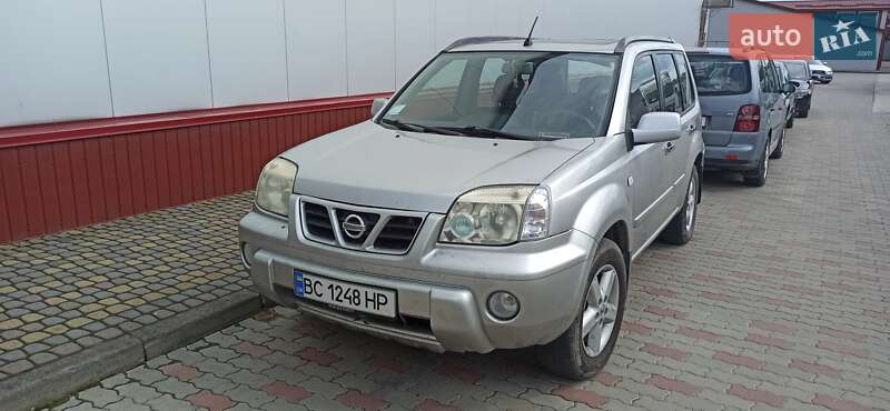 Nissan X-Trail 2004