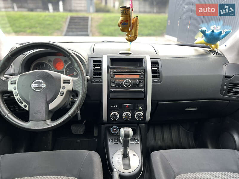 Внедорожник / Кроссовер Nissan X-Trail 2010 в Ярмолинцах