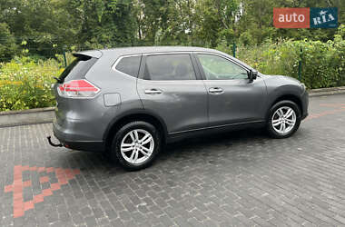 Внедорожник / Кроссовер Nissan X-Trail 2015 в 