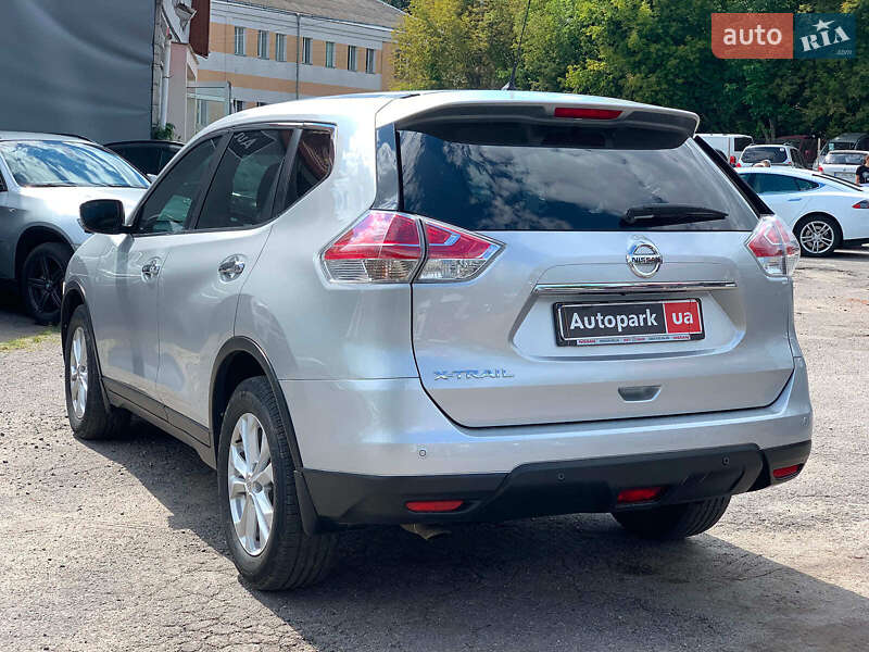 Внедорожник / Кроссовер Nissan X-Trail 2016 в Виннице