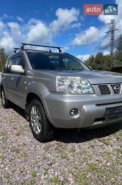 Внедорожник / Кроссовер Nissan X-Trail 2004 в Рокитном