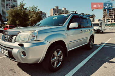 Внедорожник / Кроссовер Nissan X-Trail 2006 в Киеве