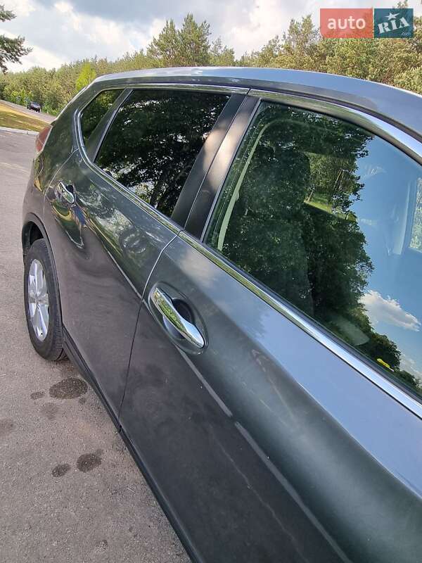 Внедорожник / Кроссовер Nissan X-Trail 2017 в Богуславе