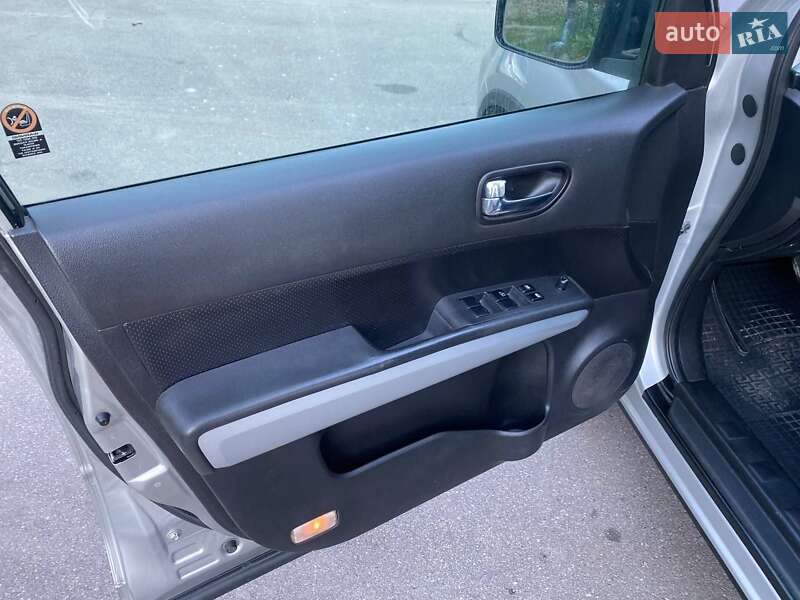 Внедорожник / Кроссовер Nissan X-Trail 2009 в Виннице