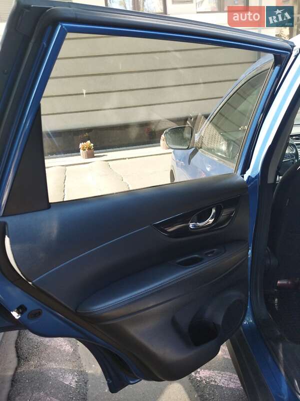 Внедорожник / Кроссовер Nissan X-Trail 2018 в Киеве