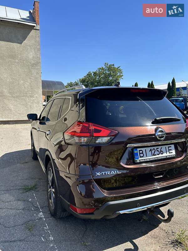 Позашляховик / Кросовер Nissan X-Trail 2020 в Полтаві