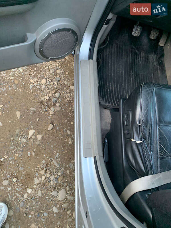 Позашляховик / Кросовер Nissan X-Trail 2004 в Вижниці фото 36 Позашляховик / Кросовер Nissan X-Trail 2004 в Вижниці