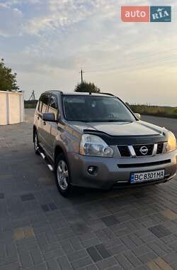Позашляховик / Кросовер Nissan X-Trail 2008 в Пустомитах