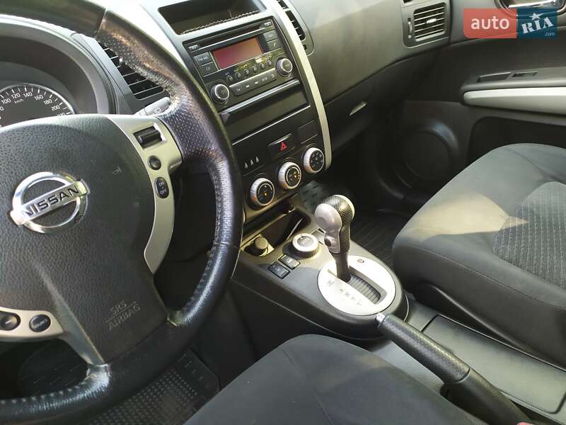 Позашляховик / Кросовер Nissan X-Trail 2013 в Охтирці
