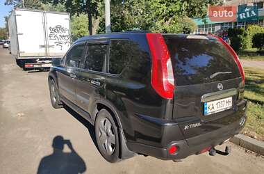 Внедорожник / Кроссовер Nissan X-Trail 2011 в 