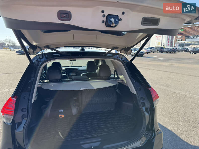 Позашляховик / Кросовер Nissan X-Trail 2018 в Одесі фото 8 Позашляховик / Кросовер Nissan X-Trail 2018 в Одесі