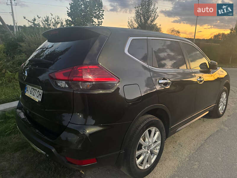 Внедорожник / Кроссовер Nissan X-Trail 2019 в Киеве